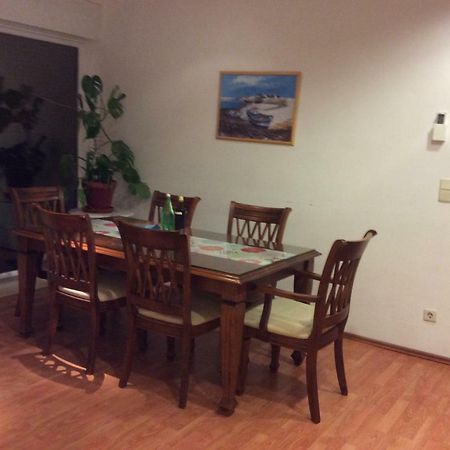 Maslov Apartment Makarska Exterior photo